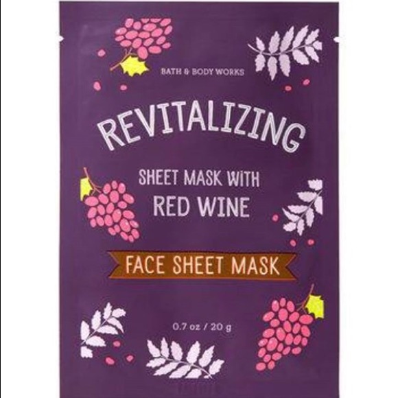 Candle & Sheet Mask Bath & Body Works Spa Gift Bag - Picture 2 of 6